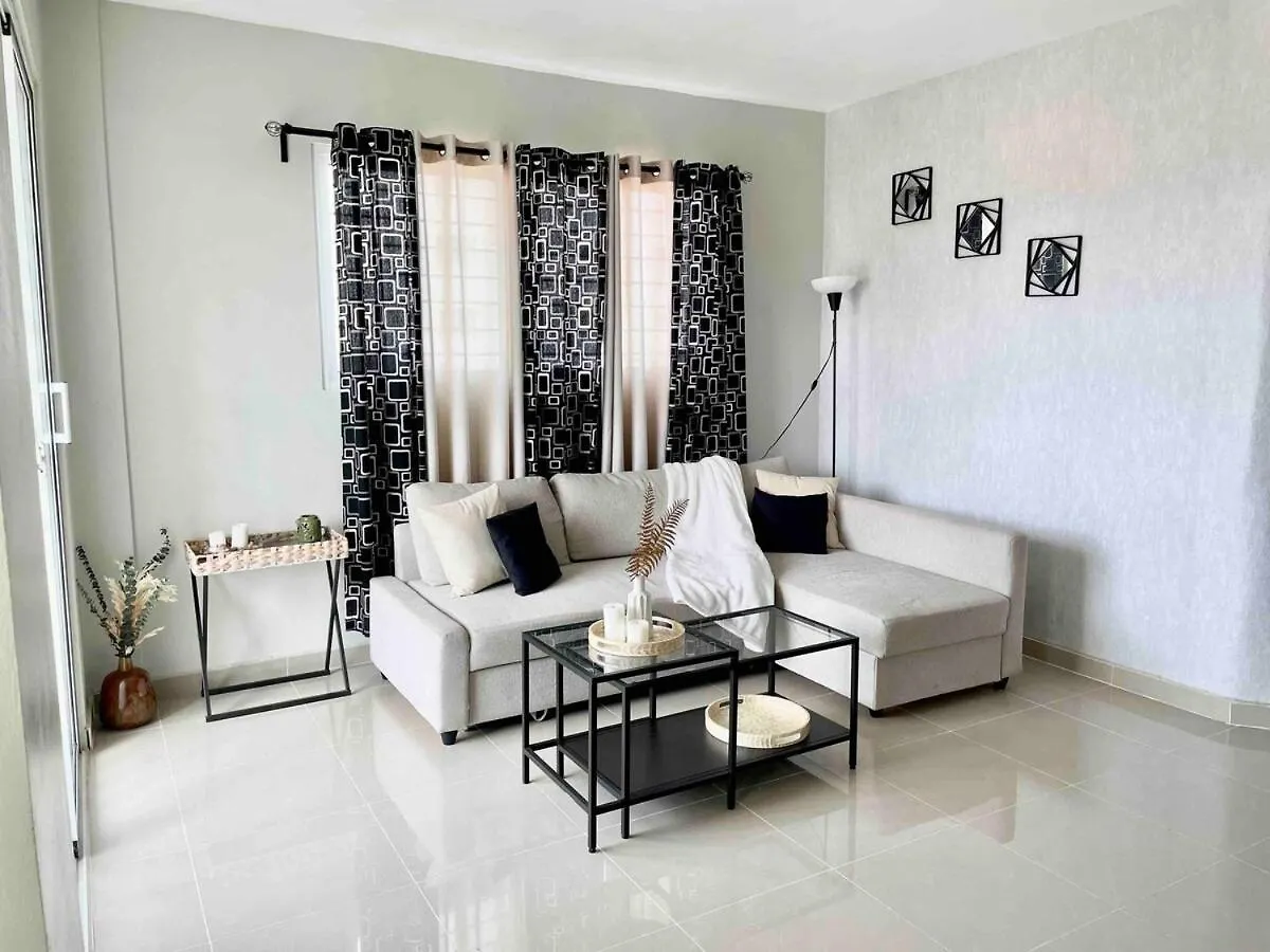 Ensanche Savica de Mendoza 3 Bedroom Apartment With Private Jacuzzi And Terrace