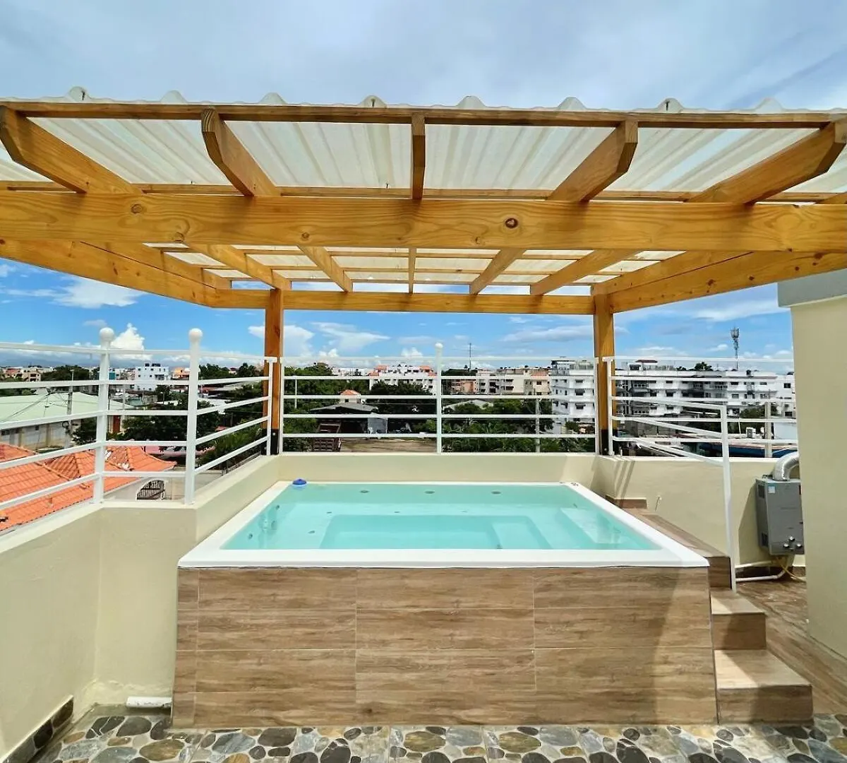 Ensanche Savica de Mendoza 3 Bedroom Apartment With Private Jacuzzi And Terrace